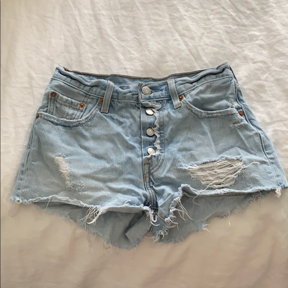 Levi’s shorts